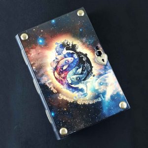 Caderno costurado com capa em madeira Peixes